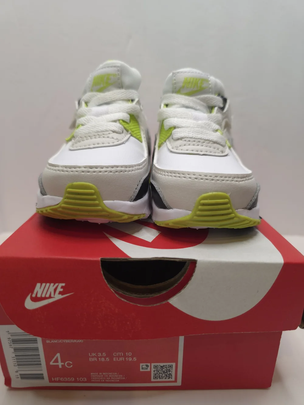 Nike Air Max 90 Easy On Size 4c Toddler Sneakers Retro White Khaki Cyber Green
